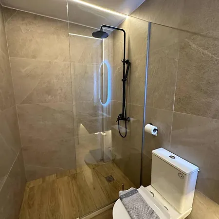 Serena アパート *