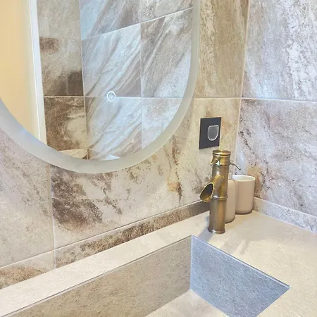 Serena アパート *